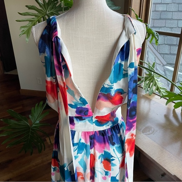 Eliza J Floral Print Halter Maxi Dress - Picture 6 of 14